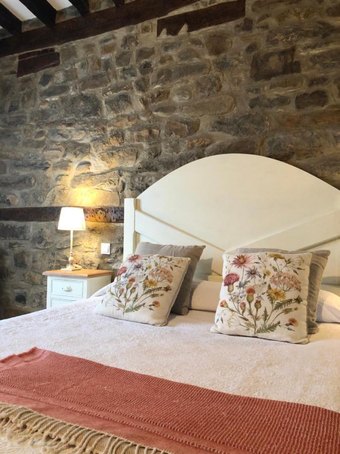 Apartamentos Villa Solana , Casco Historico Потес Экстерьер фото